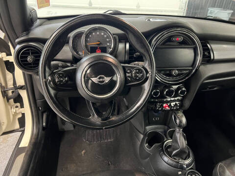 2017 MINI Convertible Cooper