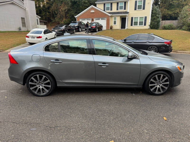 2018 Volvo S60 T5 Inscription Platinum