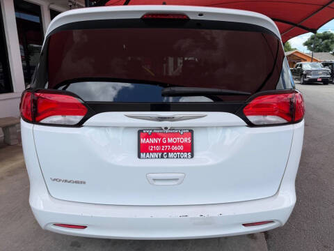 2021 Chrysler Voyager LXi