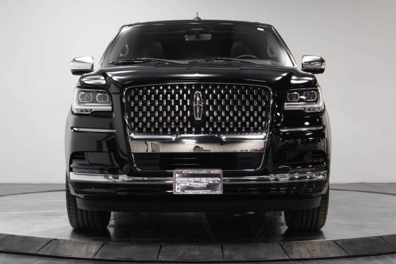 2022 Lincoln Navigator Black Label