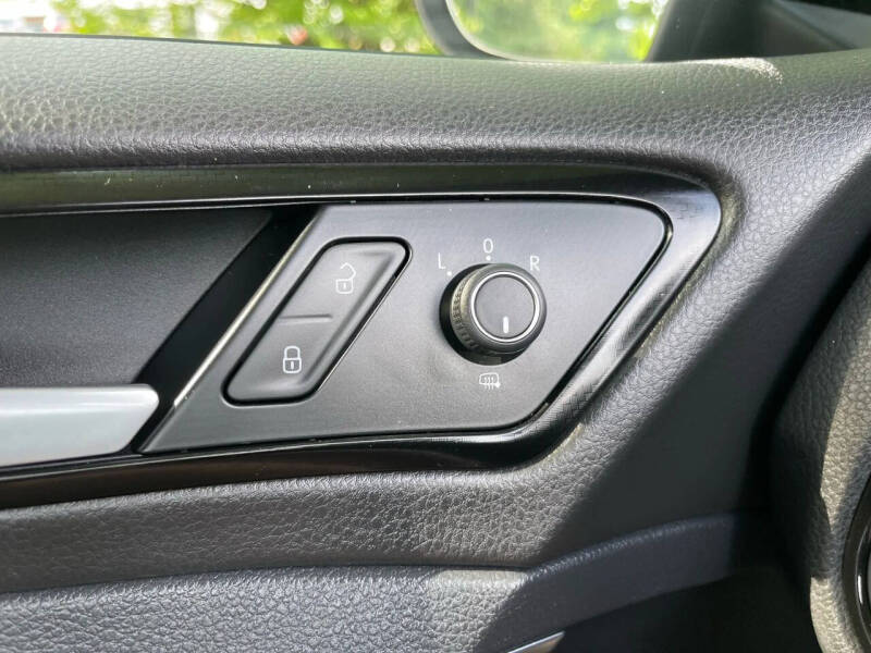 2016 Volkswagen Golf R