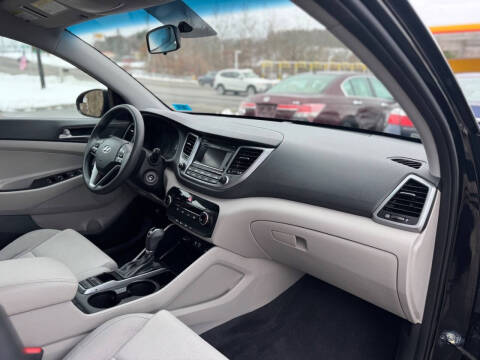 2018 Hyundai Tucson SE