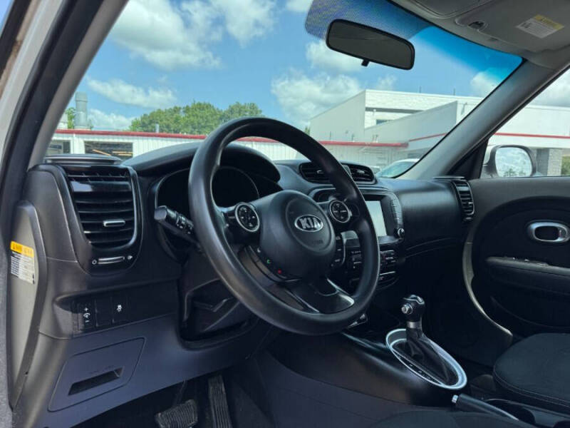 2018 Kia Soul +