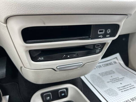 2017 Chrysler Pacifica Touring-L Plus