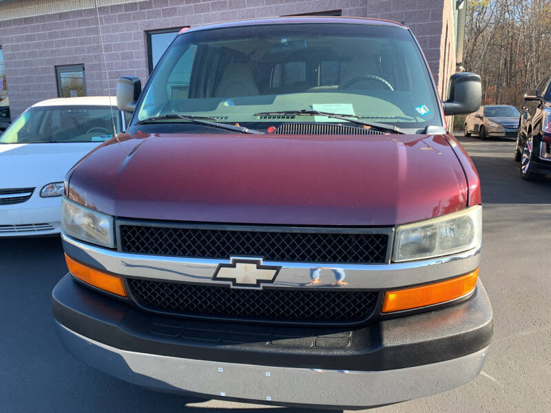 2003 Chevrolet Express Passenger for sale at 924 Auto Corp in Sheppton PA