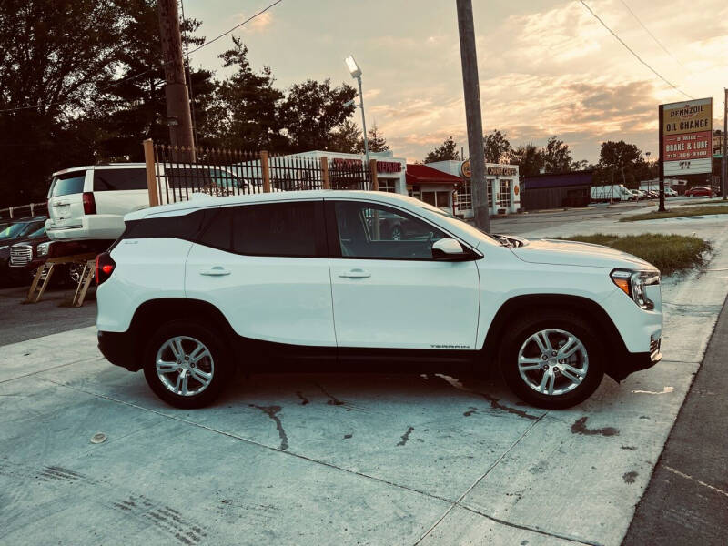 2022 GMC Terrain SLE
