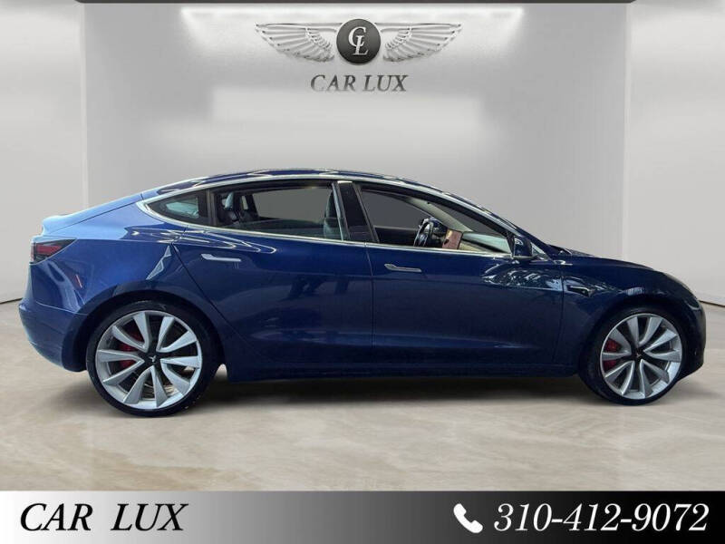 2019 Tesla Model 3 Performance