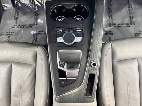 2017 Audi A4 2.0T quattro Prestige