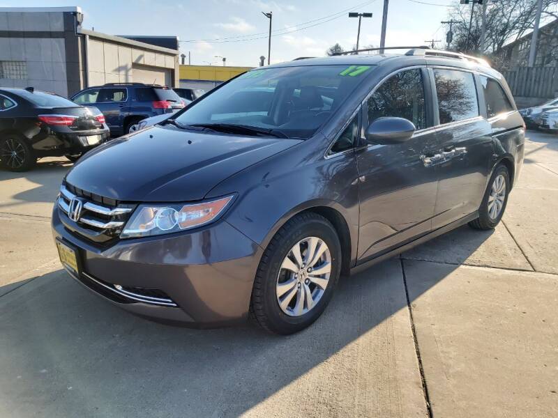 2017 Honda Odyssey for sale at GS AUTO SALES INC in Milwaukee WI