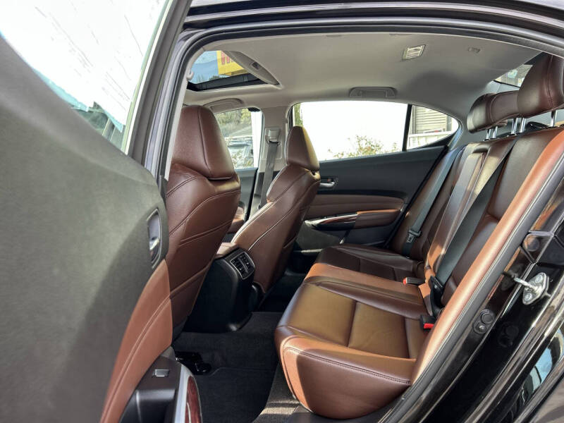 2015 Acura TLX Base's photo