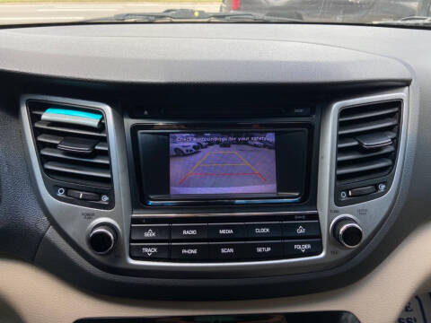 2017 Hyundai Tucson SE