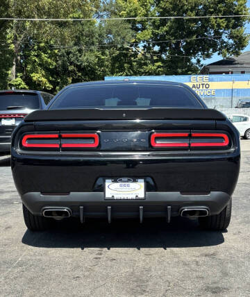 2018 Dodge Challenger SXT
