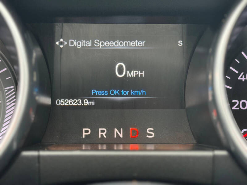 2021 Ford Mustang EcoBoost