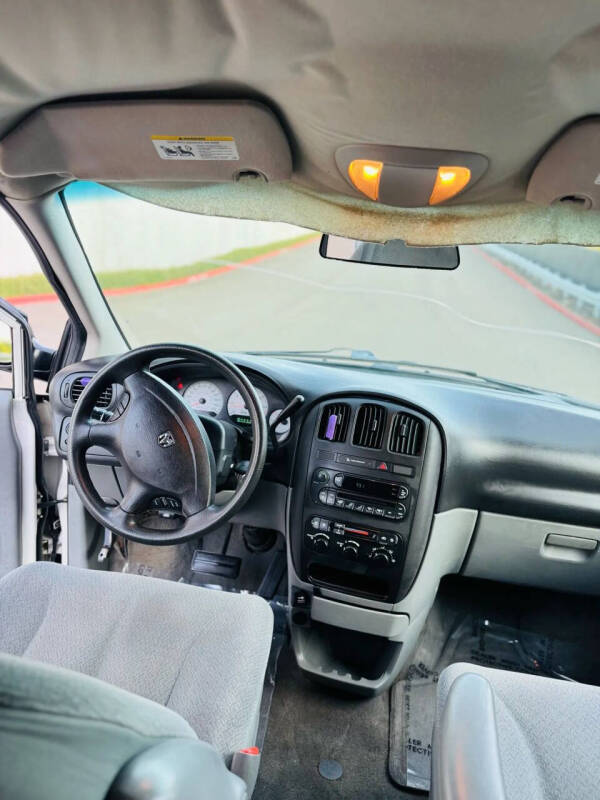 2005 Dodge Grand Caravan