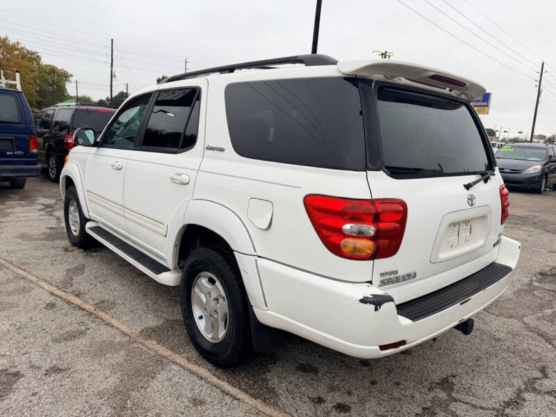 2002 Toyota Sequoia Limited