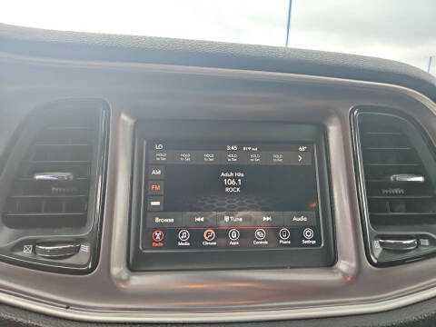 2021 Dodge Challenger SXT