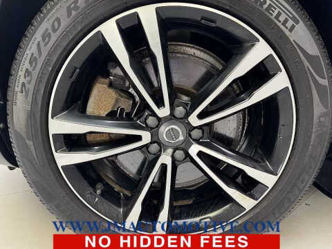 2019 Volvo V90 Cross Country T5