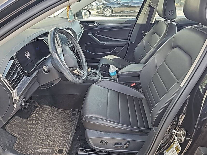 2023 Volkswagen Jetta SE