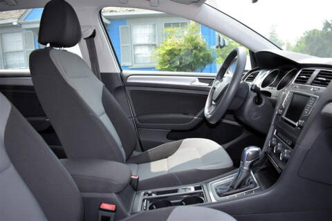 2016 Volkswagen e-Golf SE