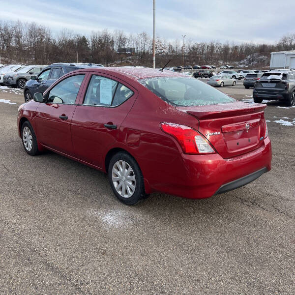 2015 Nissan Versa 1.6 S