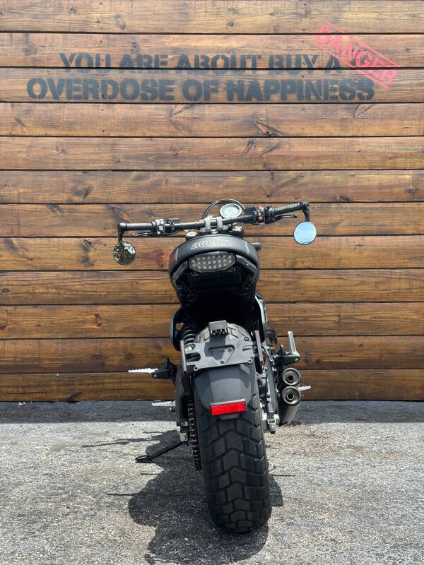 2022 Ducati Scrambler Nightshift