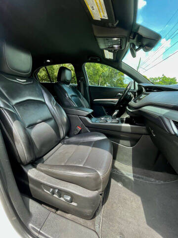 2019 Cadillac XT4 Premium Luxury