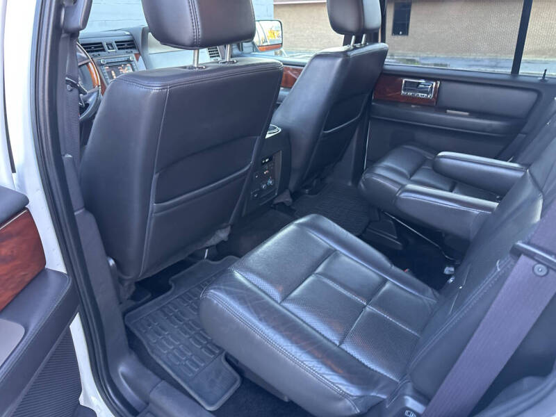 2014 Lincoln Navigator