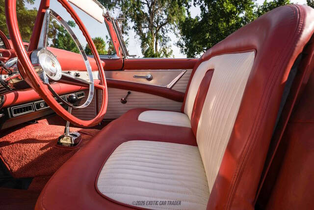 1956 Ford Thunderbird