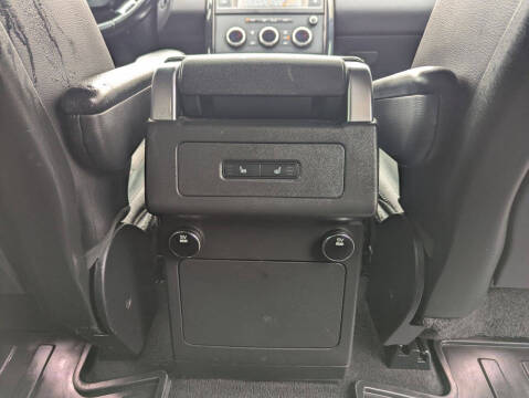 2017 Land Rover Discovery SE