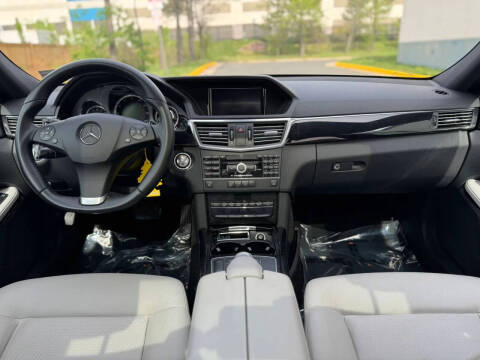 2011 Mercedes-Benz E-Class