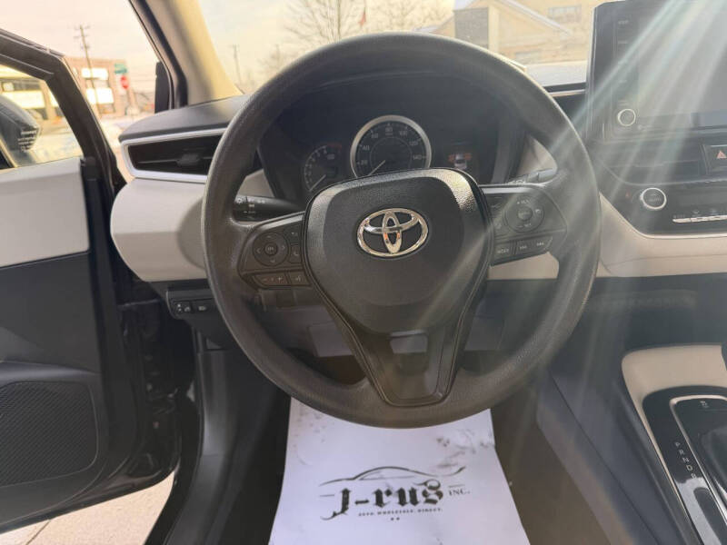 2022 Toyota Corolla LE