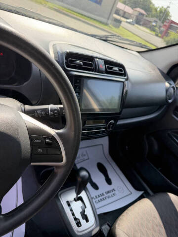 2024 Mitsubishi Mirage ES