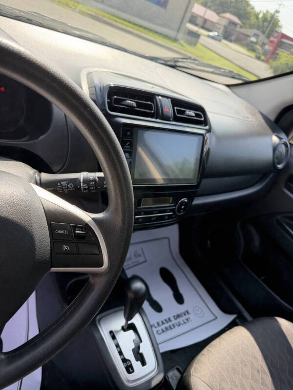 2024 Mitsubishi Mirage ES