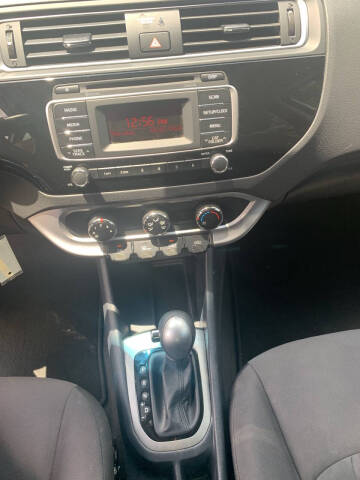 2016 Kia Rio LX