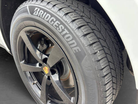 2020 Porsche Macan