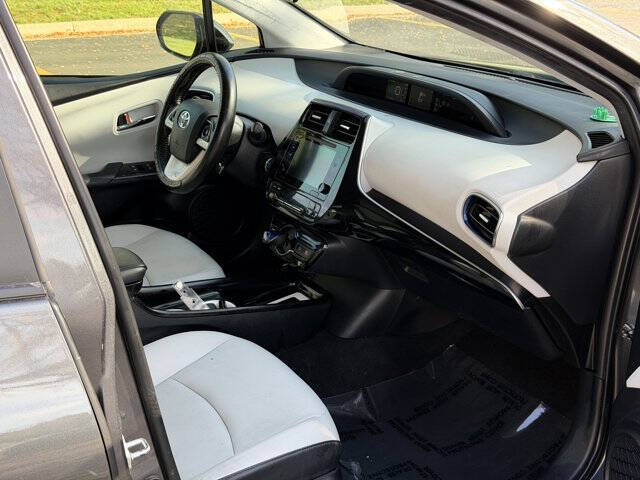 2016 Toyota Prius Two Eco