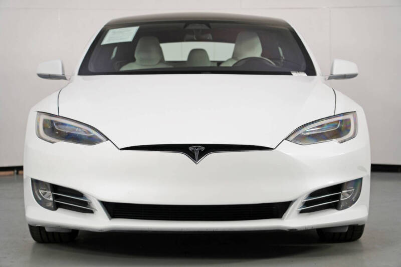 2017 Tesla Model S 90D