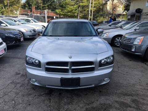 2010 Dodge Charger for sale at Six Brothers Mega Lot in Youngstown OH