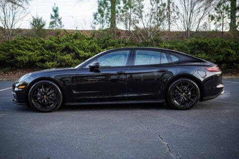 2018 Porsche Panamera 4