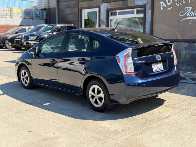 2013 Toyota Prius One - Photo 7