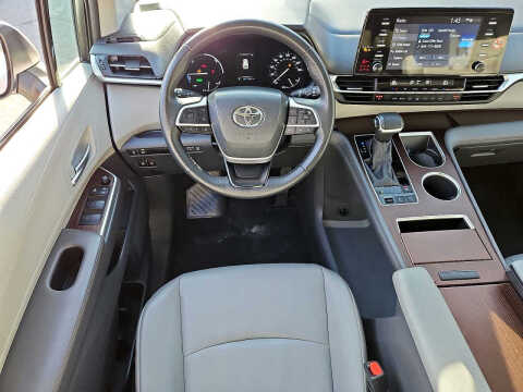 2024 Toyota Sienna