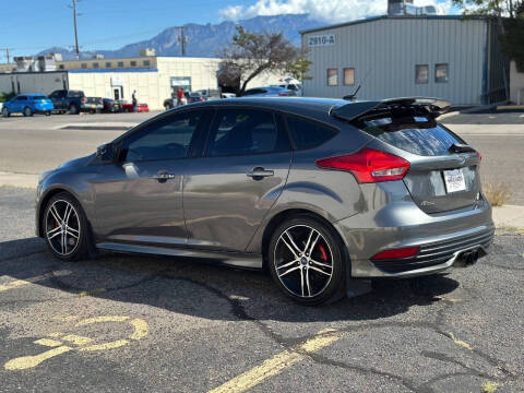 2017 Ford Focus ST