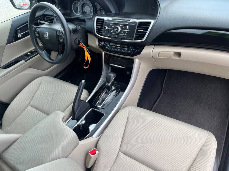 2017 Honda Accord LX