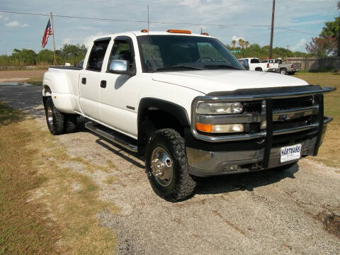 2001 Chevrolet Silverado 3500 for sale at Hartman's Auto Sales in Victoria TX