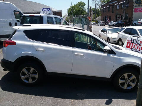2015 Toyota RAV4 for sale at Drive Deleon in Yonkers NY