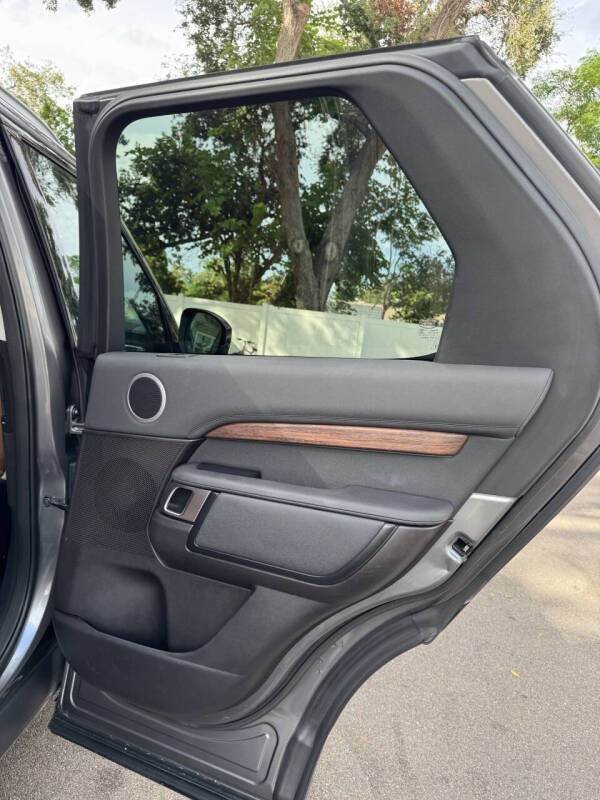 2017 Land Rover Discovery HSE