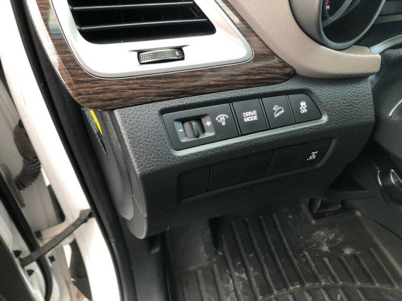 2018 Hyundai Santa Fe Sport 2.4L