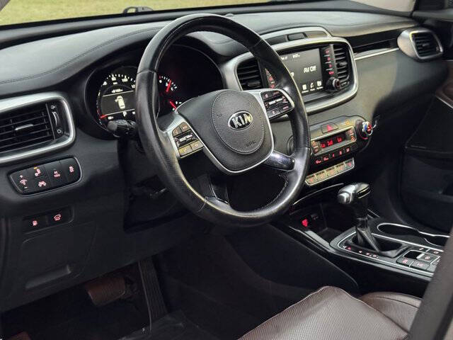 2019 Kia Sorento SX V6