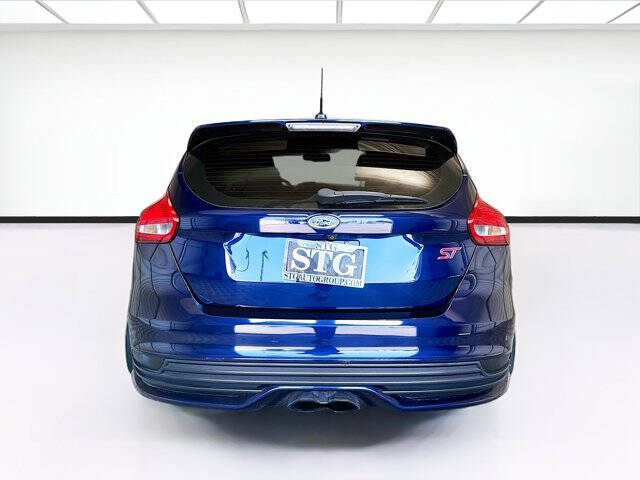 2017 Ford Focus ST
