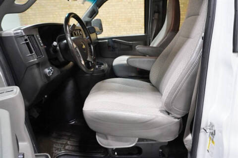 2016 Chevrolet Express LT 3500